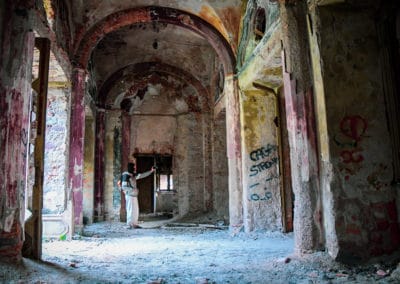 acroyoga-urbex-casa-rossa