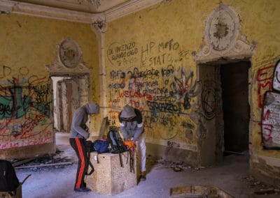 acroyoga-urbex-casa-rossa