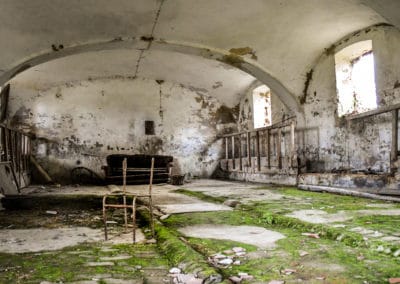 acroyoga-urbex-leri-cavour