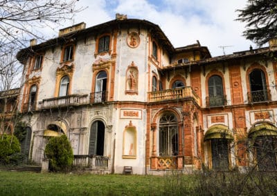 acroyoga-urbex-villa-rossi