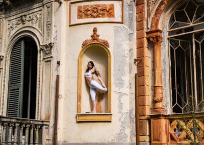 acroyoga-urbex-villa-rossi